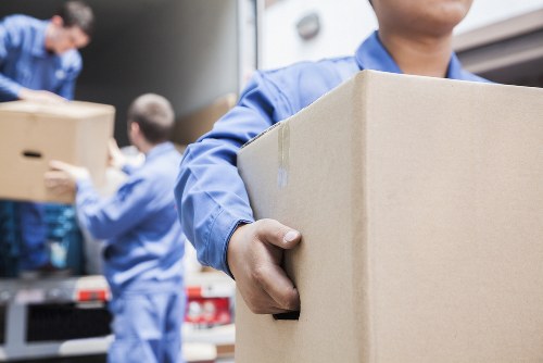 Moving truck service for residential relocations in West Kensington