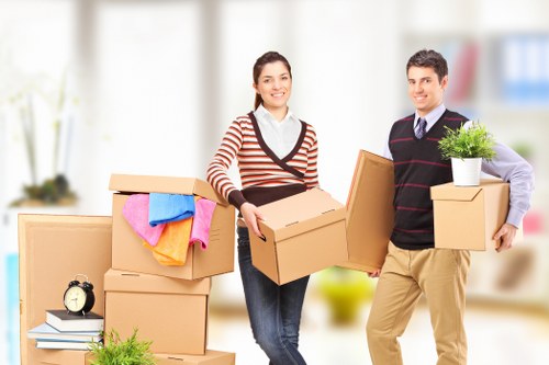 West Kensington student move with furniture, boxes, and access planning